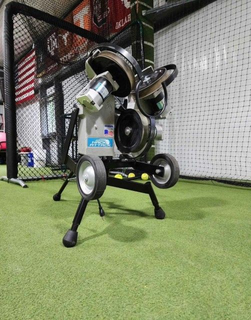 Junior Attack Softball Pitching Machine for Sale in Littleton, ME OfferUp