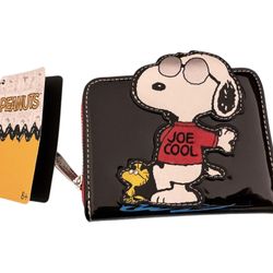 Loungefly Peanuts Snoopy Joe Cool Zip Wallet Black Patent Faux Leather Purse New