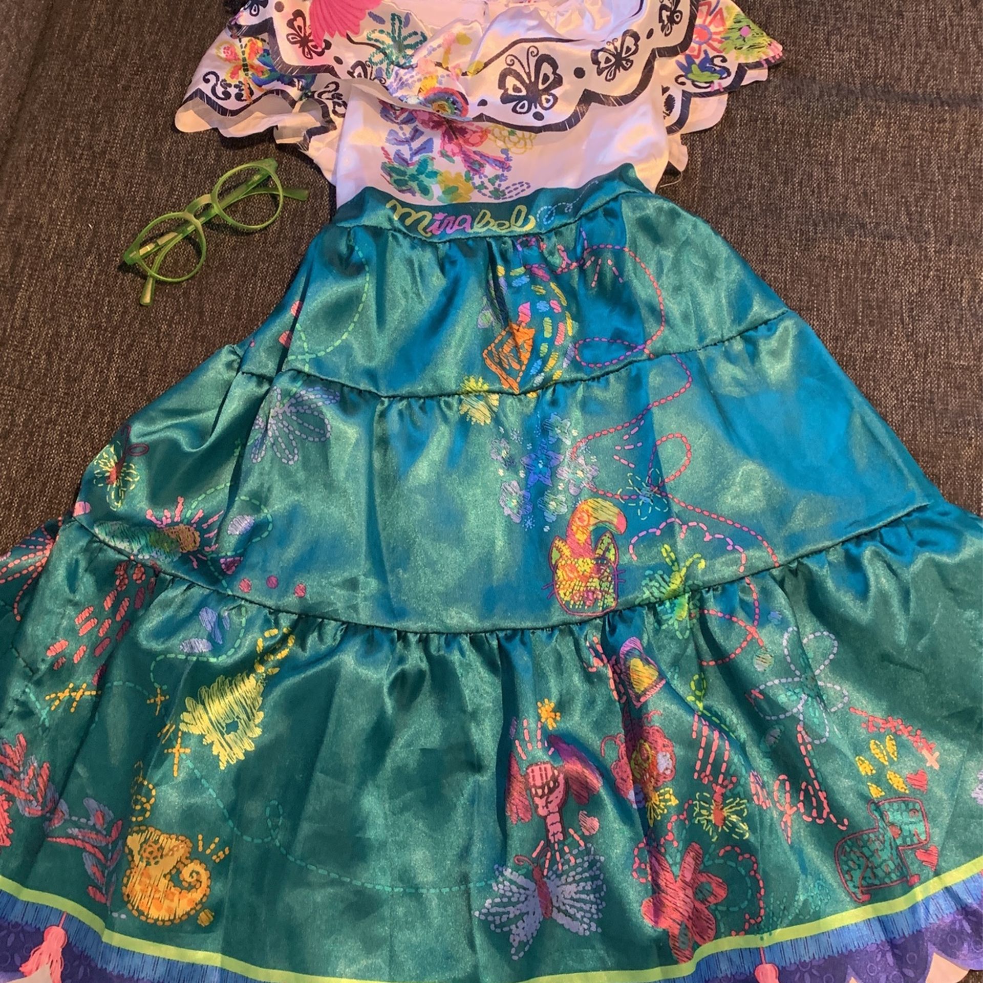 Encanto Costume