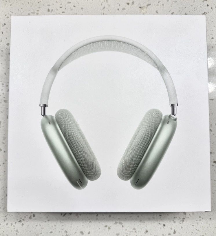 Apple AirPods Max Wireless Over-Ear Headset - Green - Excellent Condition