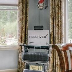 Truman vintage Reclining Barber Chair