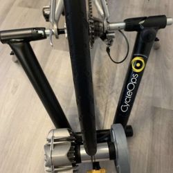 Cycle OPs Bicycle Trainer 