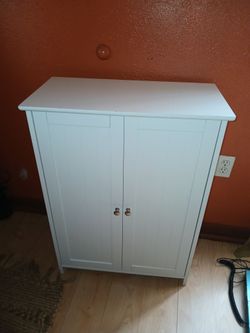 Gabinete de madera