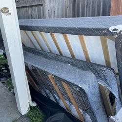 Bed Frames 2 Full 1 Queen 