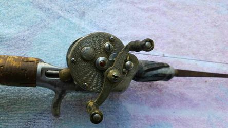 Antique Pfluger Summit rod and reel