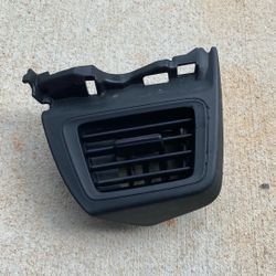 84615-THR SIDE LNG OUTLET (2018 2019 2020 Odyssey)
