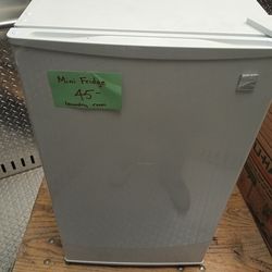 Kenmore mini fridge