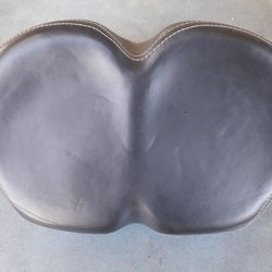 Wide Comfort Schwinn Bicycle Saddle Seat.