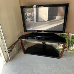 2 TVS 