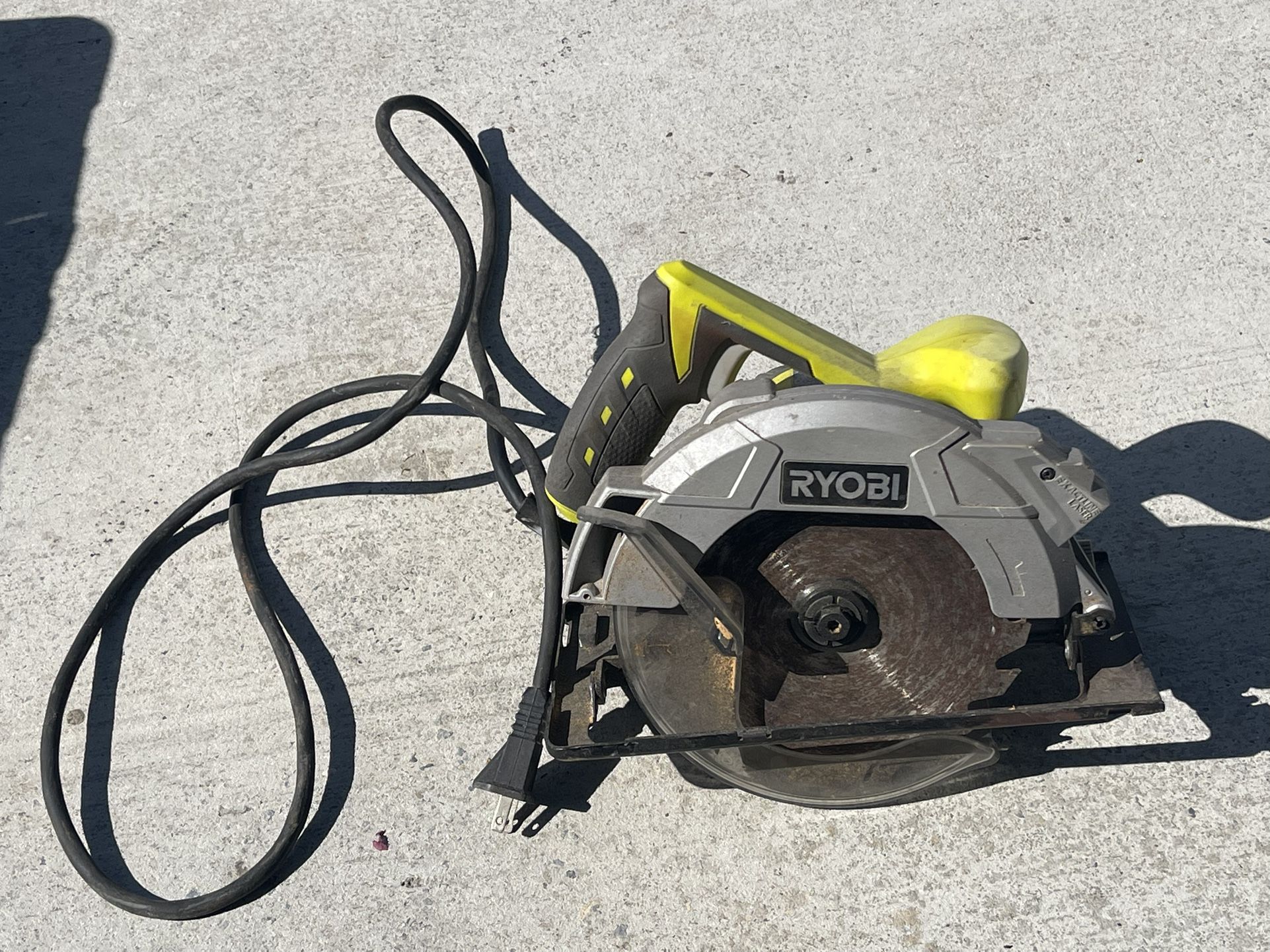 Ryobi circular saw model number CSB135L.