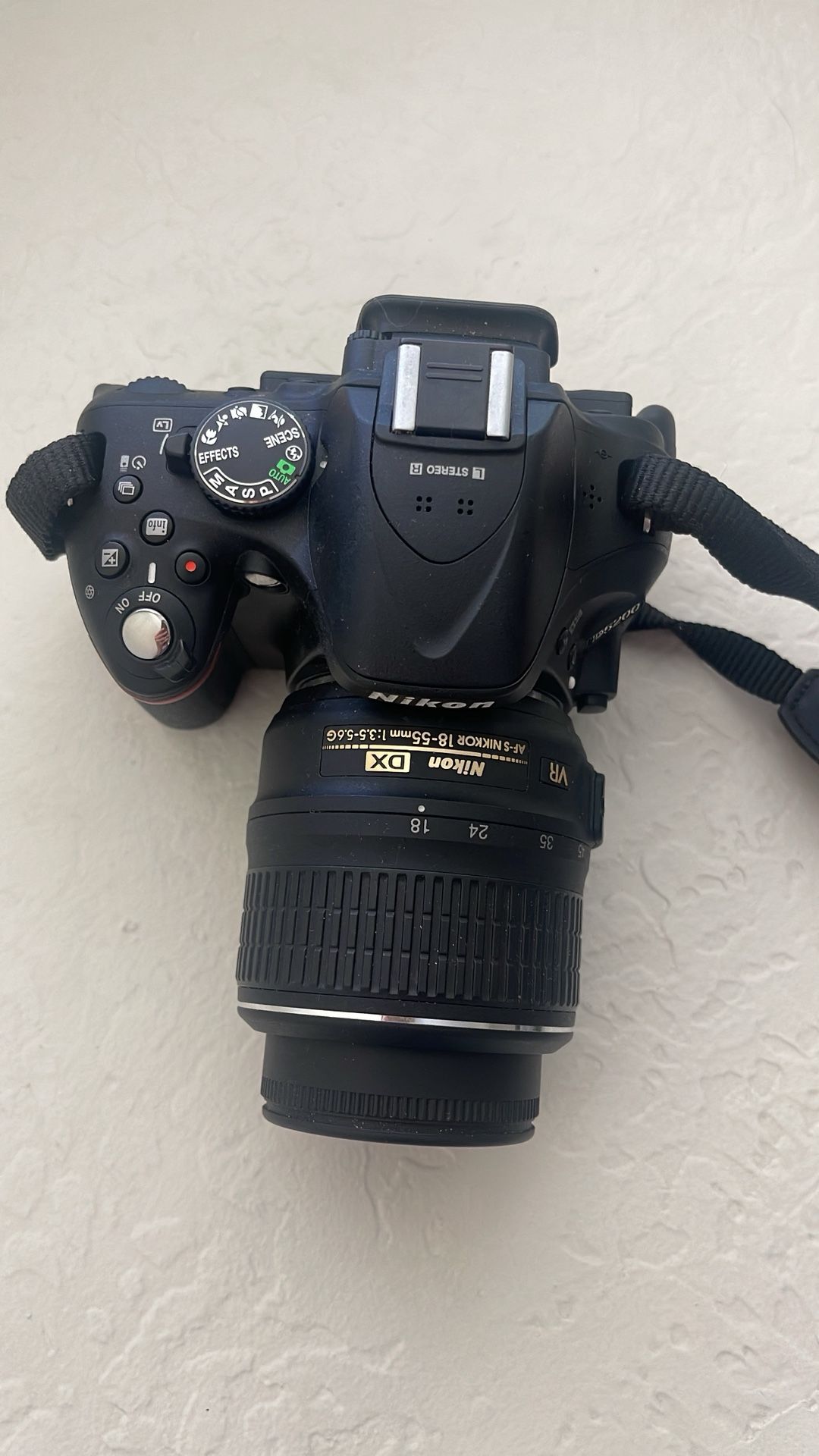 Nikon D5200