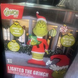 10 Foot Inflatable Grinch  Brand New In The Box