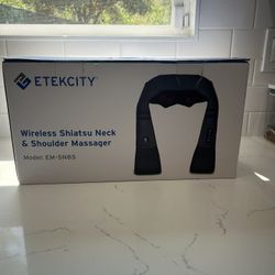 Shiatsu Neck and Shoulder Massager 