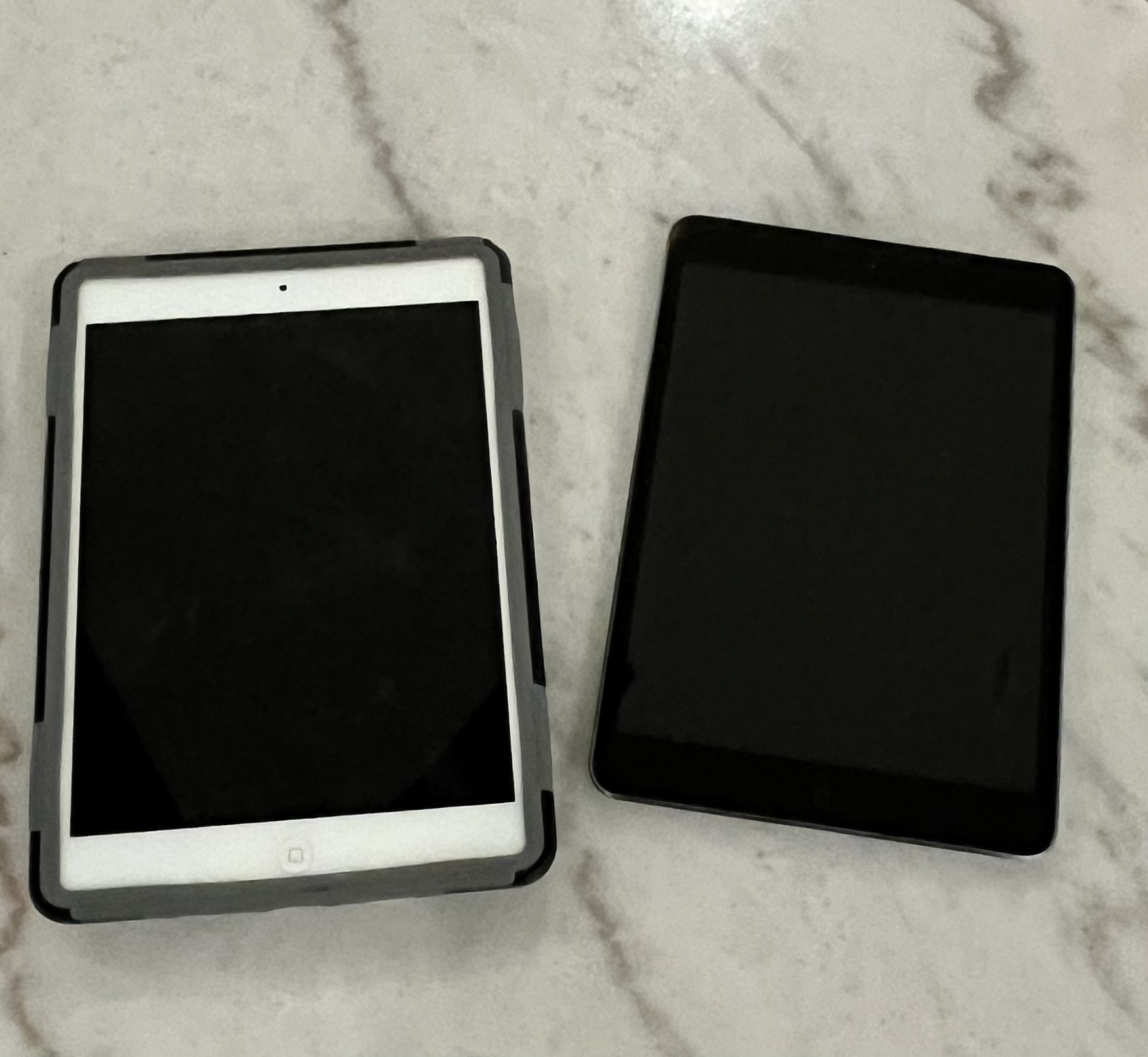 Tech Bundle – iPads, AirPods, Surface, Apple TV, Echo Dot (Read Description)