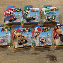 Hot Wheels 2017 Super Mario Character Cars Set of 7