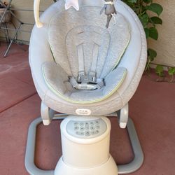 Graco Baby Smooth & Swing