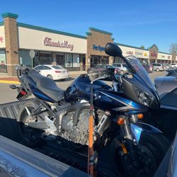 Yamaha FZ6 