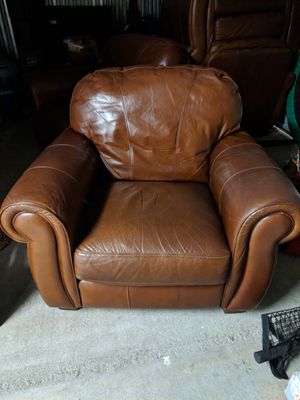New And Used Chair For Sale In Chandler Az Offerup