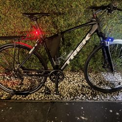 Trek Dual Sport 3