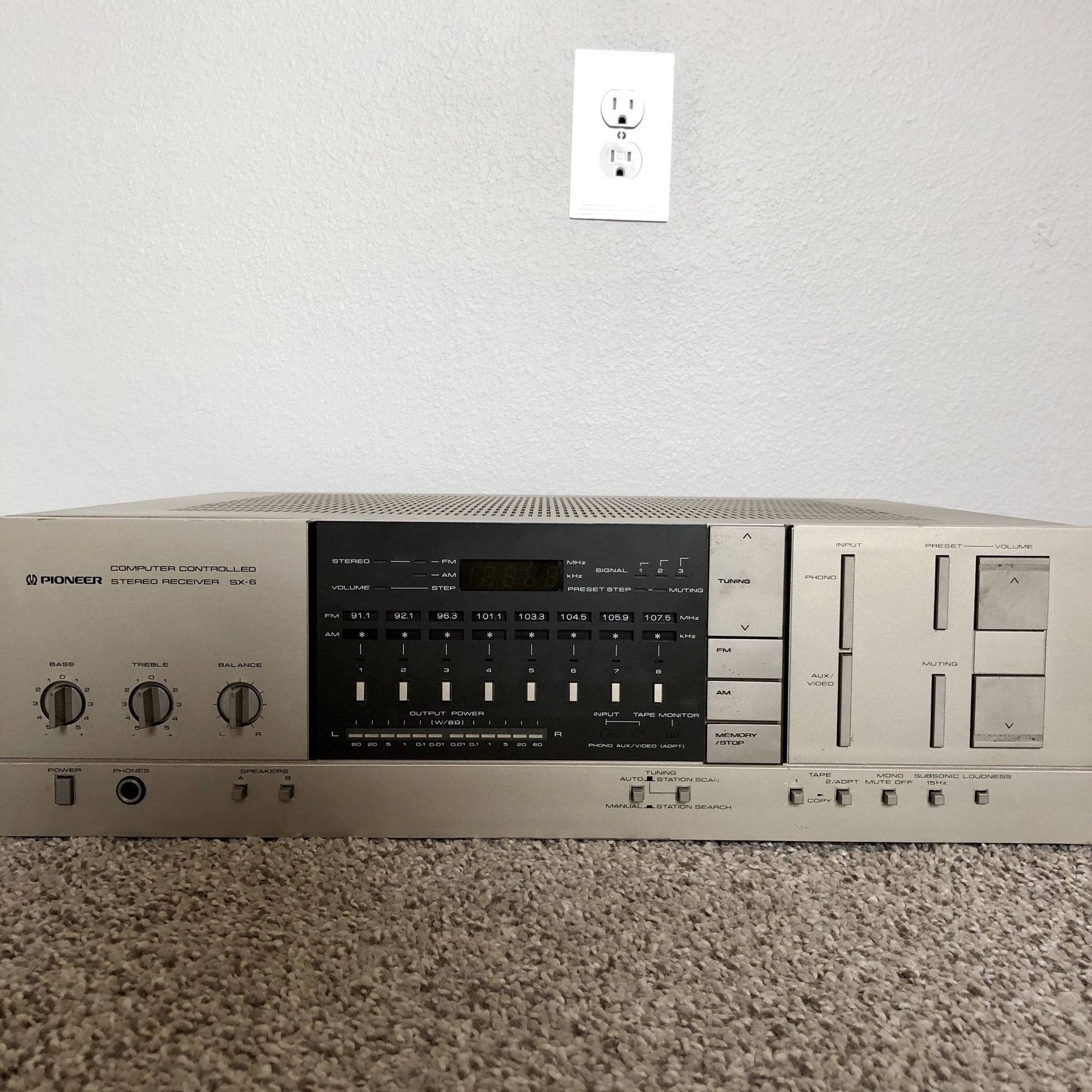 Vintage Pioneer SX-6 AM/FM Computer Controlled Stereo Receiver 230 Watts