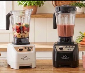 Vida Sana Countertop Blender Los dos colores disponibles hoy