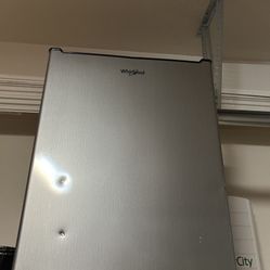 Wirlpool Stainless Steel Mini Fridge 