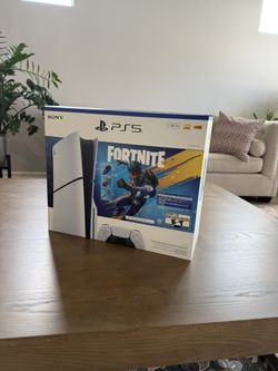 PLAYSTATION 5 DISC(FORTNITE SLIM EDITION1TB) NEW $600