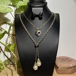 4- piece jewelry set