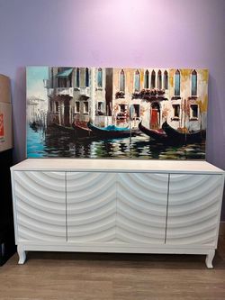 Z Gallerie Venice Grand Canal gondola XL canvas featuring a classic Italian city scene with gondolas on the water