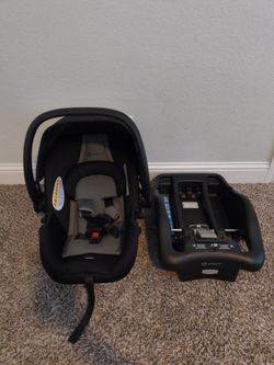 Car seat with Base