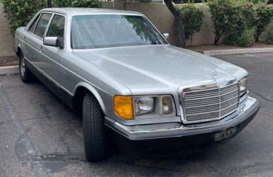 1982 380 SEL Mercedes