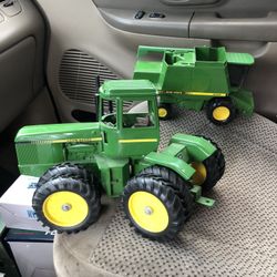 Vintage John Deer Tractors 