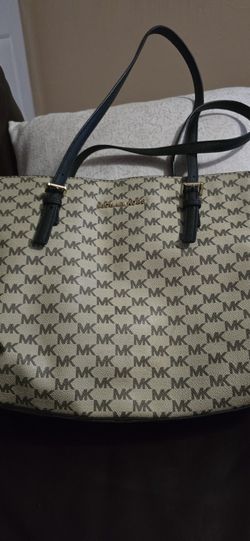 MK Purse