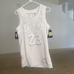 Lebron James Lakers jersey 