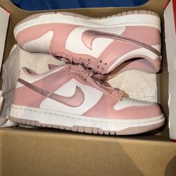 Nike Dunk Pink Velvet Sz 7.5w