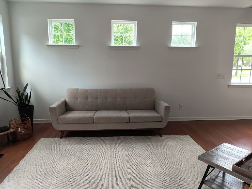 Rooms To Go - East Side Sofa