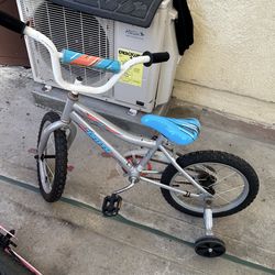 Kid bikes