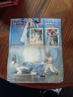 1997 starting lineup classic doubles Ken  Griffey jr ... Ken Griffey Senior