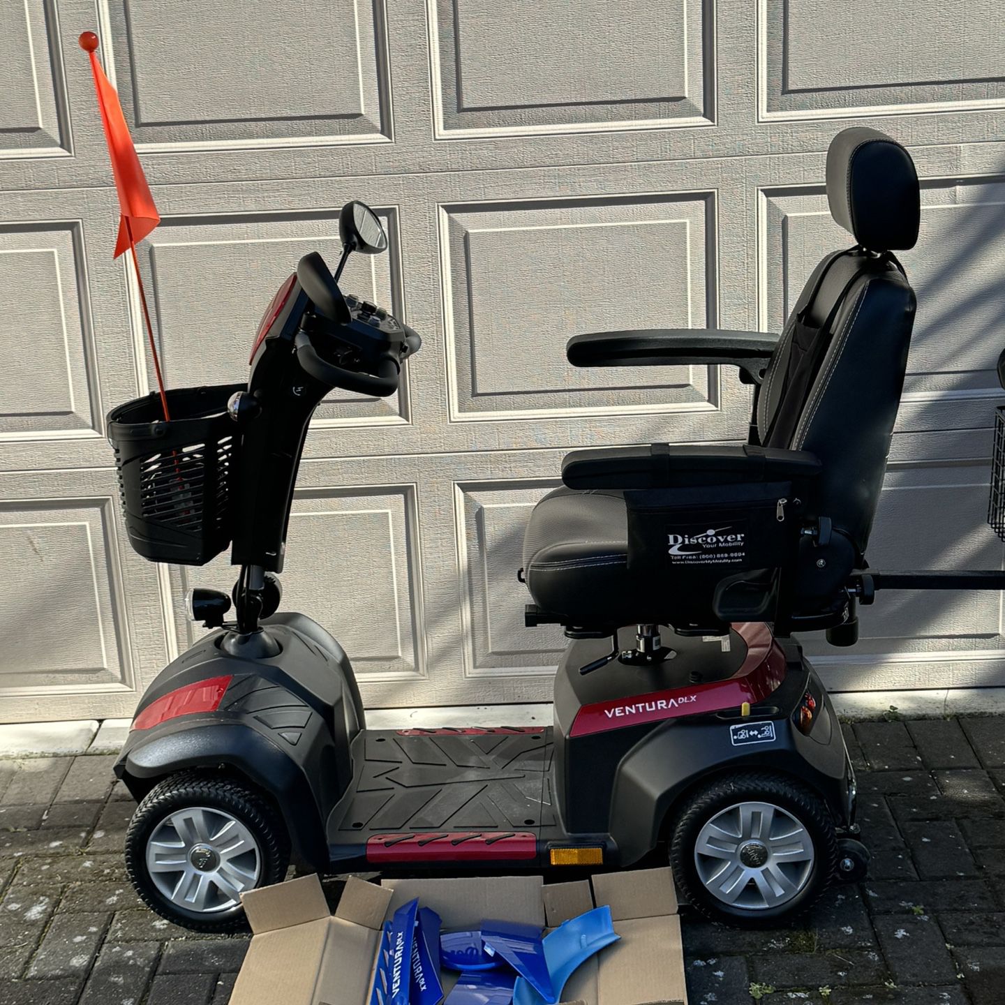 Slightly Used (1 Week) Ventura Mobility Electric Scooter 