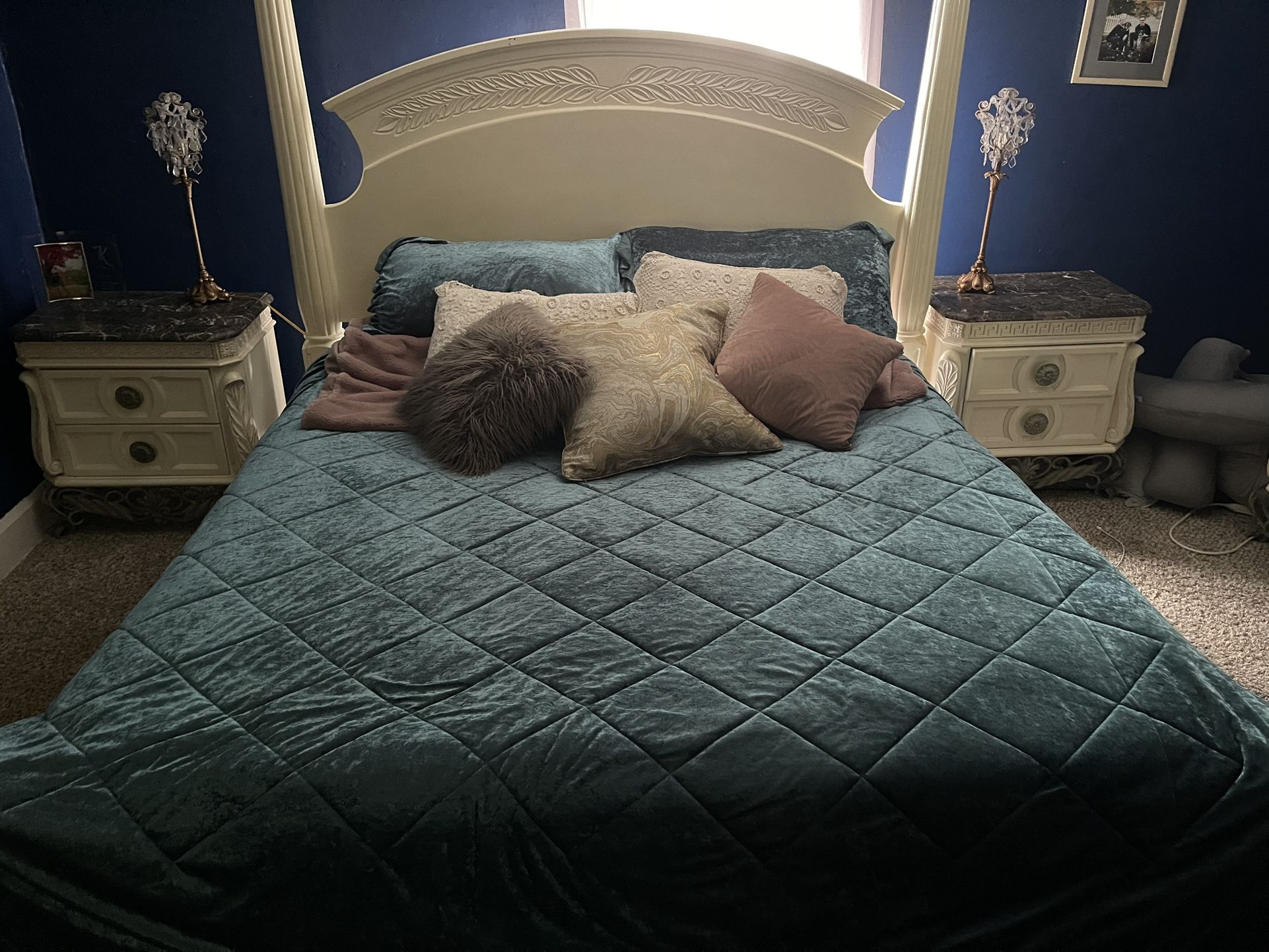 Bedroom Furniture Set ( Mattress, Box Spring, Metal Platform Not Included)