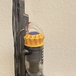 Dyson Ball UP13 Multi Floor Animal 2 Pro + Upright Vacuum/Tested & Works Perfect