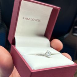 14 Karate And White Gold Engagement Ring