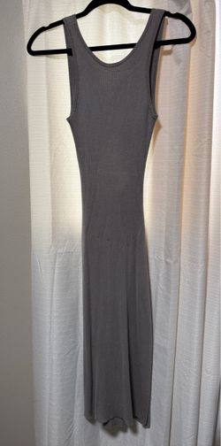Long, open back, & open slit