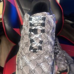 Balenci Gucci Collab Size 9