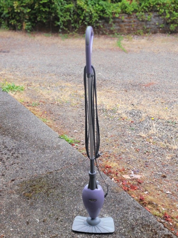 Shark Steam Mop, Works Good, Has 1 Washable Pad