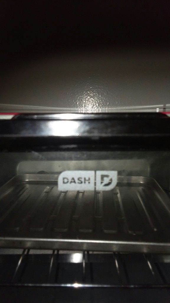 DASH mini Toaster Oven for Sale in Monterey, CA - OfferUp