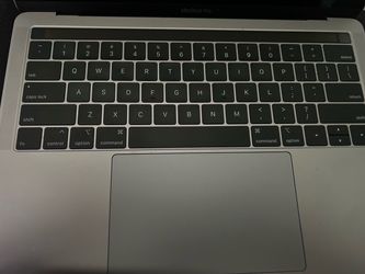 Apple MacBook Pro Laptop