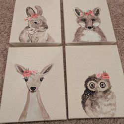 4 Nursery Animals Canvas Art