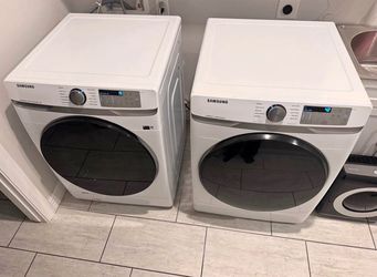 Samsung front-load washer and dryer set