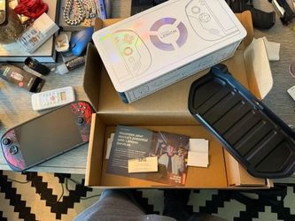 Lenovo Legion Go S Z1 Extreme handheld 32GB RAM, 4TB SSD, SteamOS